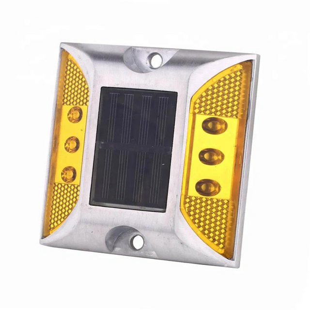 China Products Aluminium Alloy Solar LED Flashing Cat Eyes Road Stud Waterproof Outdoor Reflective Stud